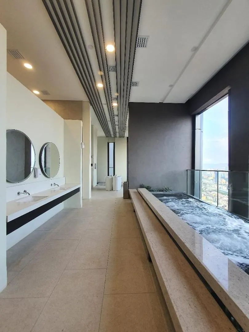 Apartment Maxhome Cozy At Lucentia Bukit Bintang City Centre Kl Kuala Lumpur